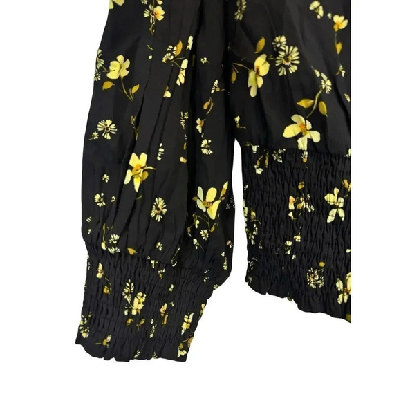Lost + Wander Daisy Floral Long Sleeve Crop Top 2X Black Smocked Ruffle V-Neck - Picture 8 of 12